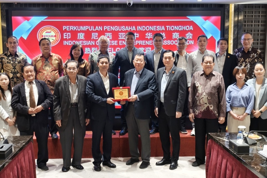 Guangxi Council for The Promotion of International Trade Delegation Visits Indonesian Chinese Entrepreneur Association to Enhance Cooperation
