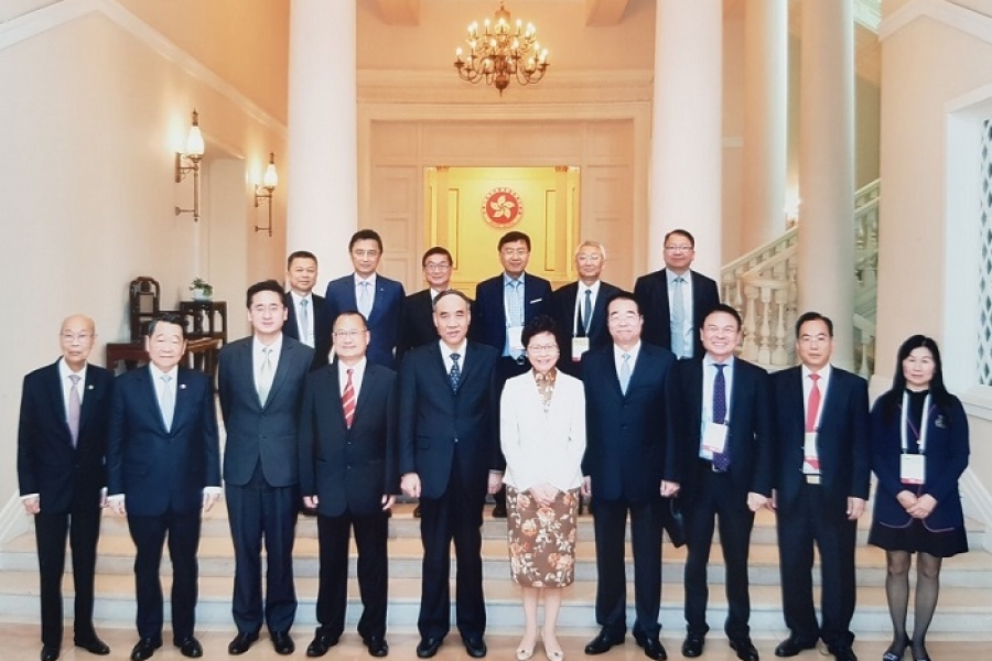 印尼中华总商会代表赴港 出席中总世界华商高峰论坛